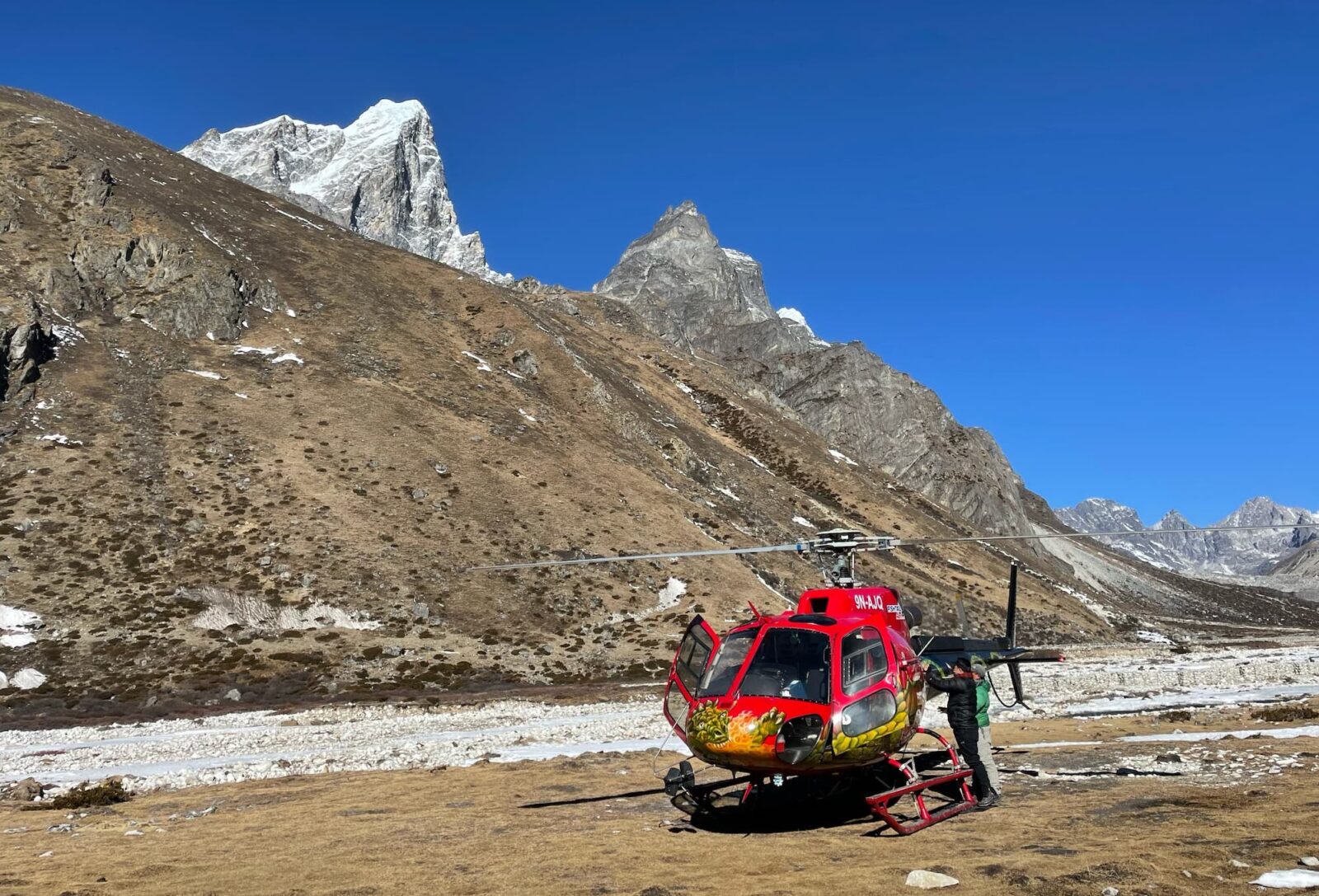 EVEREST helicopter